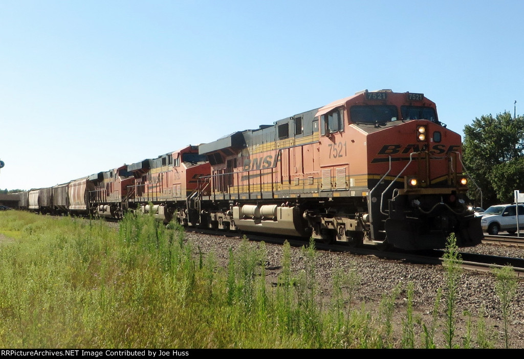 BNSF 7521 West